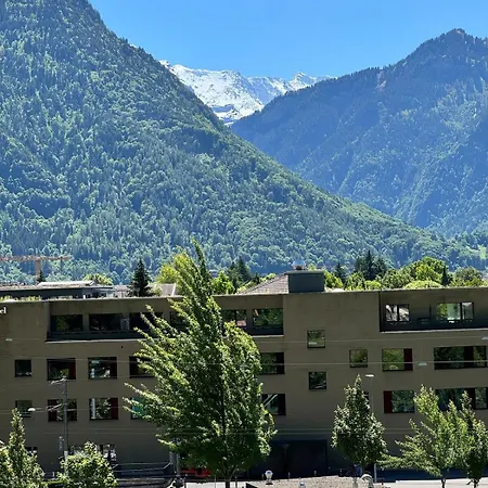 River-kissed Retreat With Iconic Jungfraujoch View *