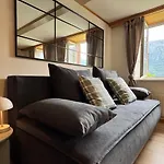 River 3 - Kissed Retreat With Iconic Jungfraujoch View Apartment